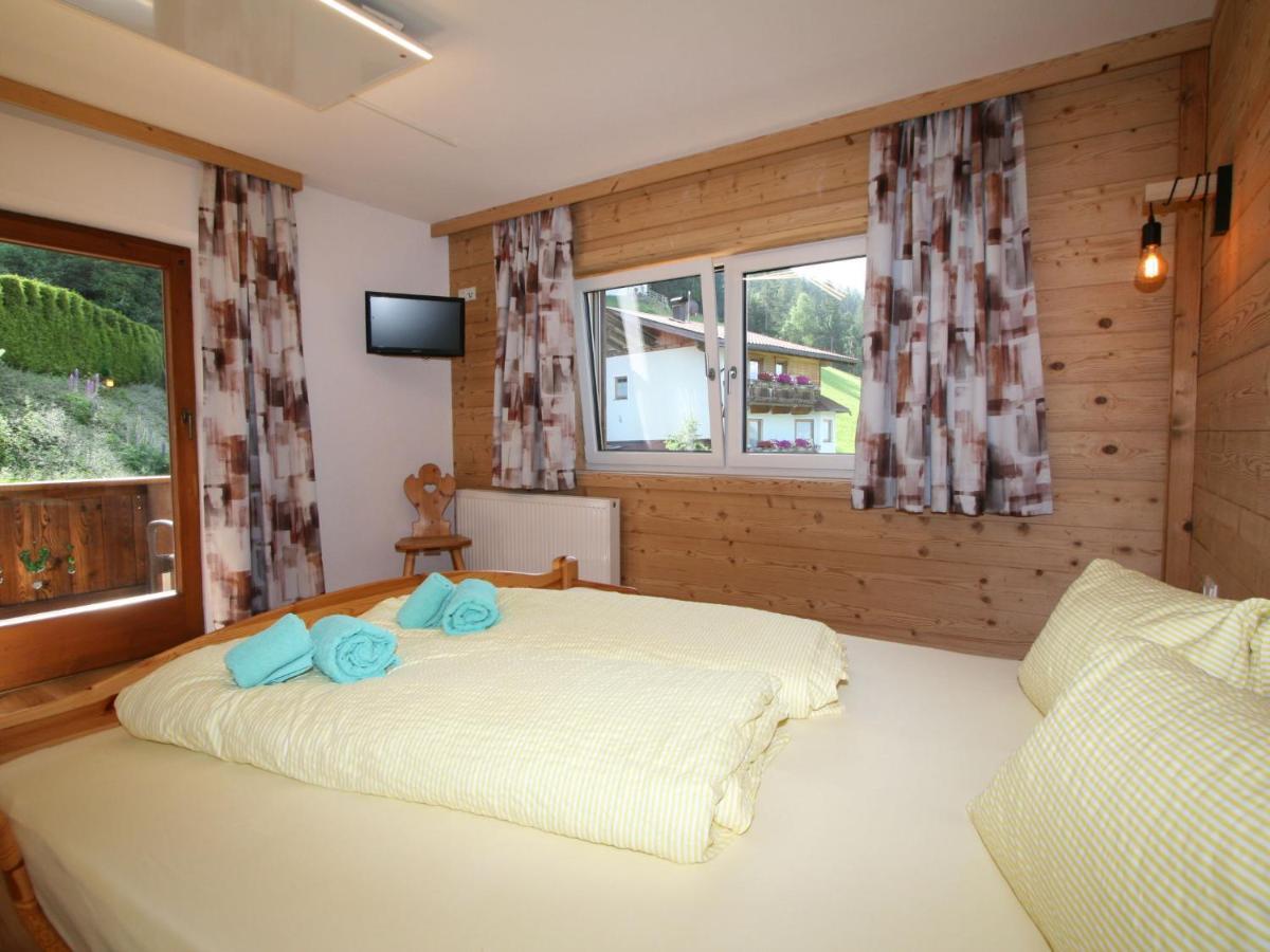 Apartment Kroell By Interhome Aschau Im Zillertal Exterior photo